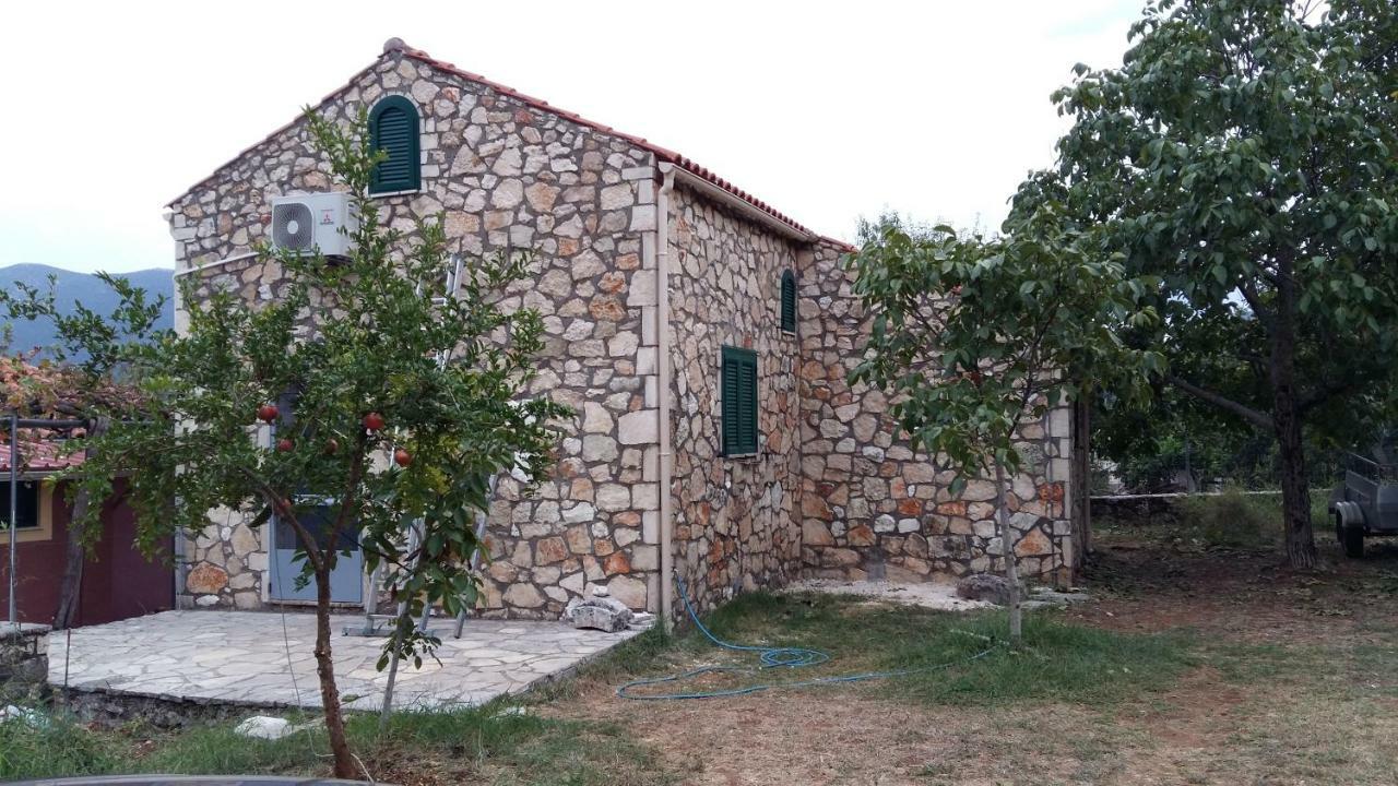 The Stone House-Zacharatos Nikolaos Villa Poulata Exterior photo